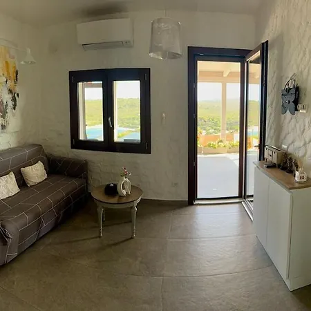 Casa Coru E Bentu A Sant Antioco Sardegna * Cala Sapone